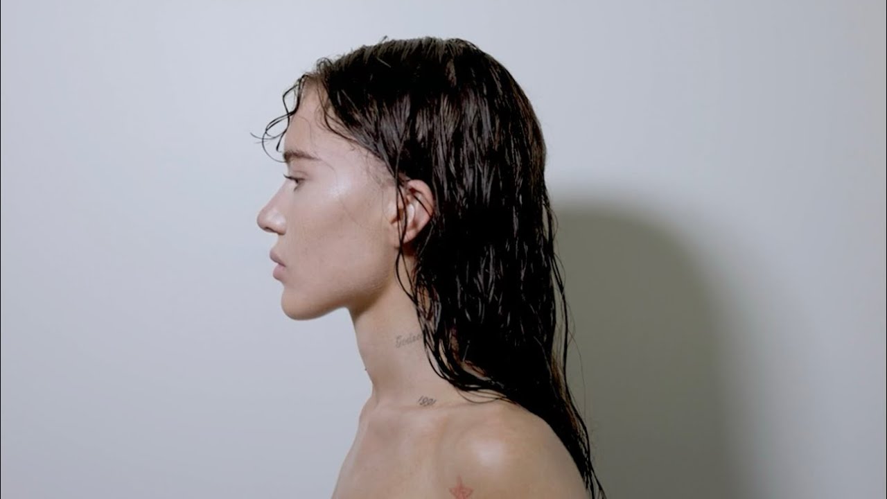 Claudia Valentina - When I'm High (Official Video)