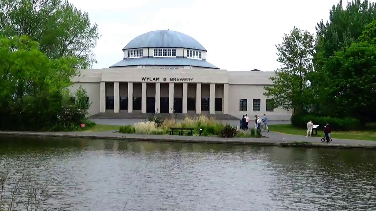 NEWCASTLE UPON TYNE : Exhibition Park