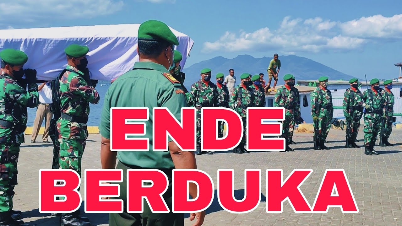 Penjemputan Letnan satu Syaifudin Ahmad di pelabuhan larantuka menuju kota ende