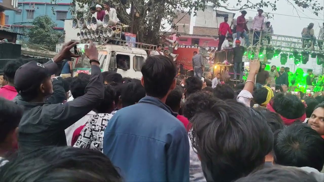 DJ Sahil Raj Hajipur full light sound ke sath Maha shivratri juloos thalka machaa diya hai new video