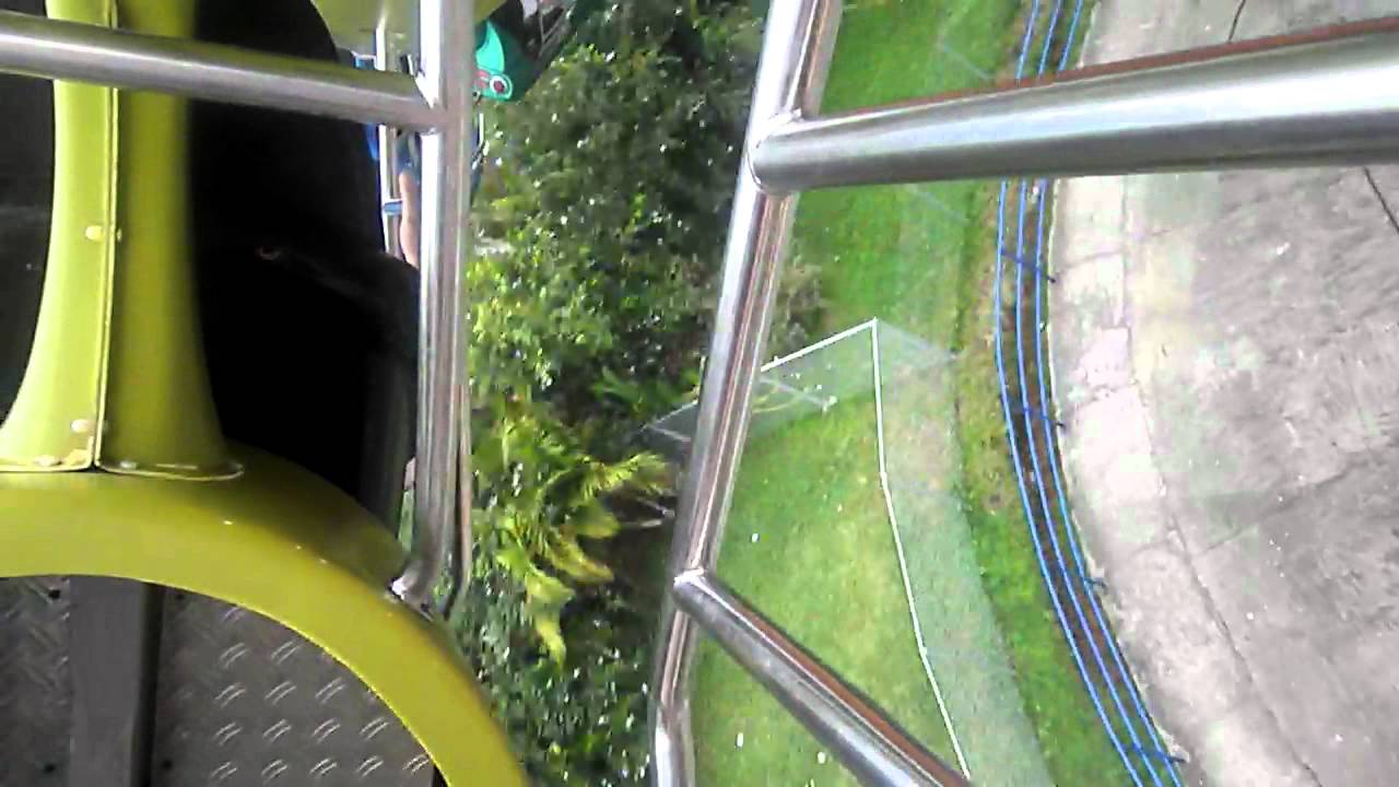Ciclon en el parque del cafe