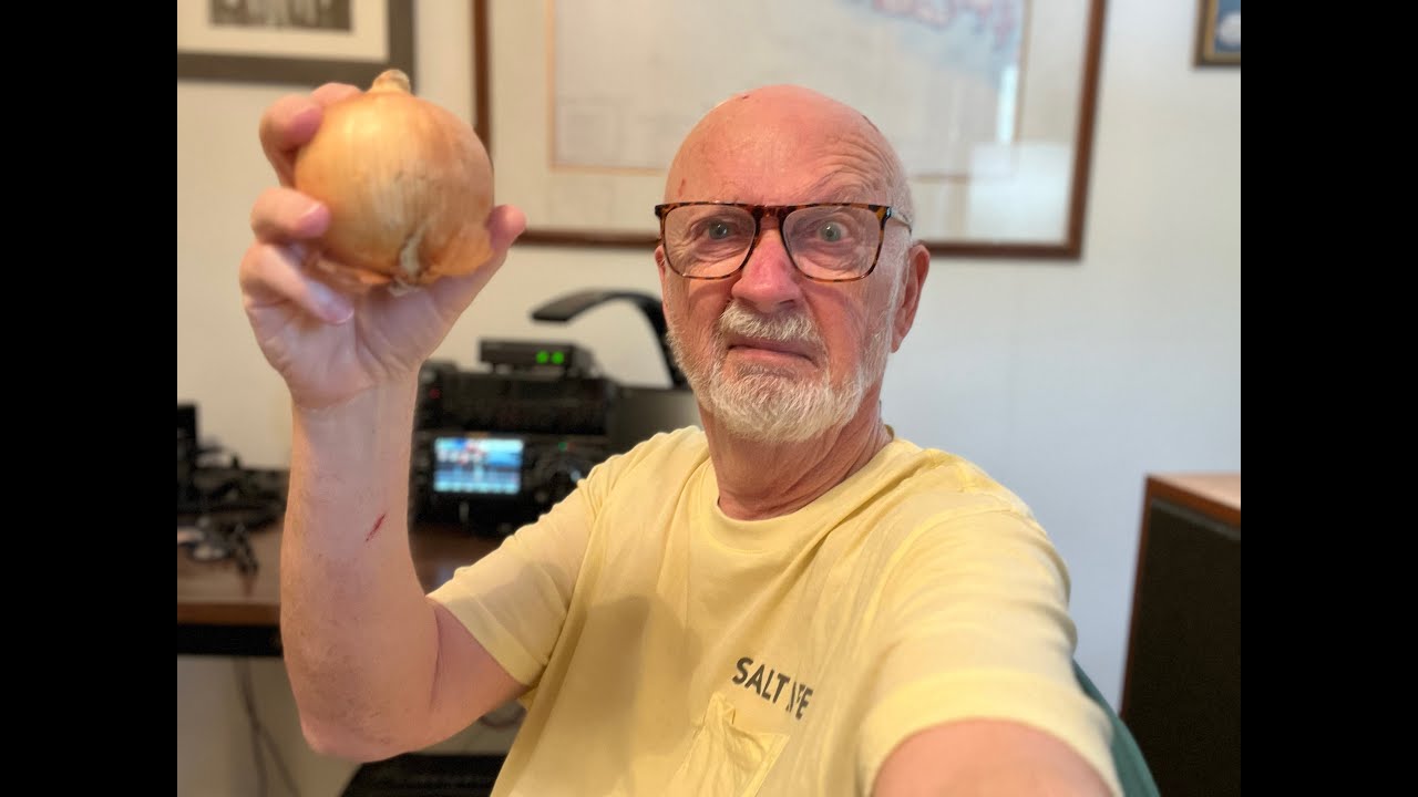 Ham & CB Radio Myth - SWR Makes Coax Radiate!  NOT!