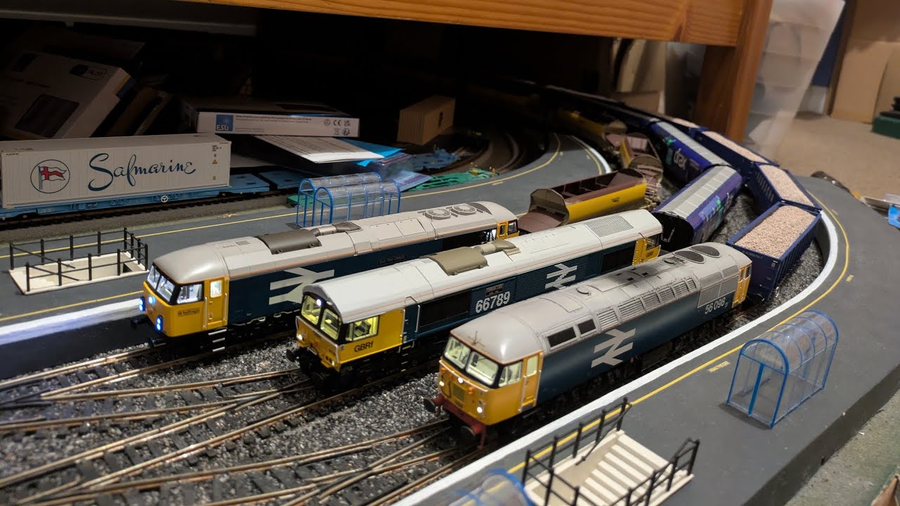 Have I gone BR Blue crazy? Plus new bachmann class 69s 69002 & 69003 and Accurascale class 66 66190 