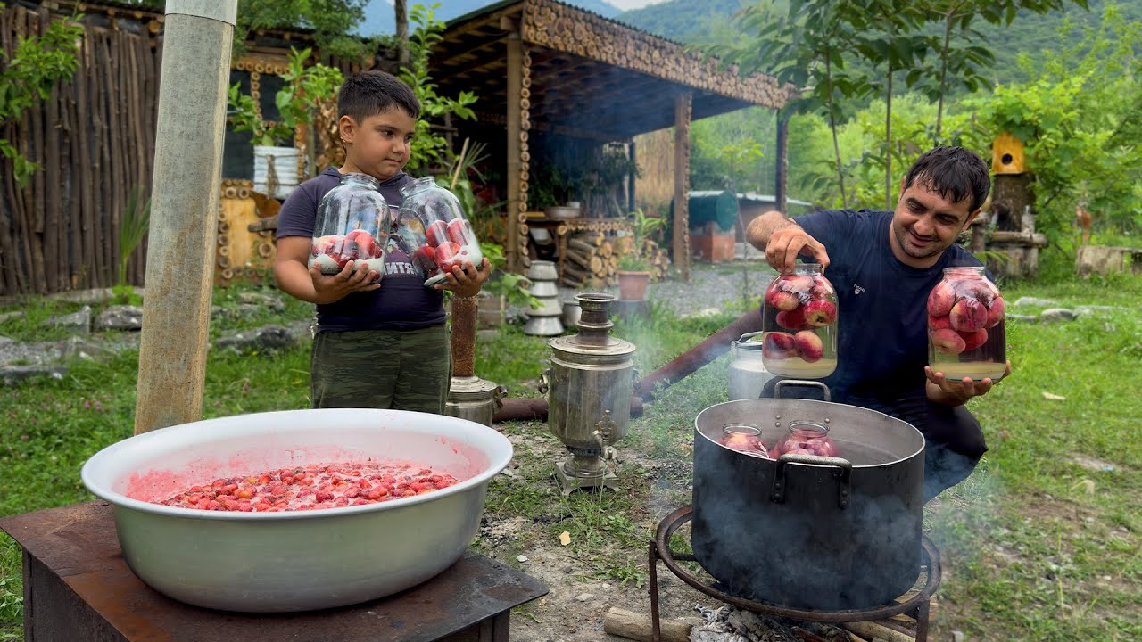 COOKING STRAWBERRY JAM AND COMPOTE | MAKING COMPOTE WITH PLANTS | RUSTIC VILLAGE LIFE | VILLAGE LIFE