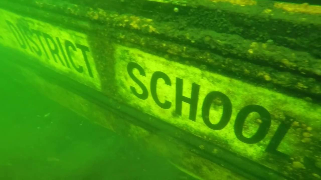 Scuba Dive | Sunken School Bus & Helicopter | Lake Conway, FL