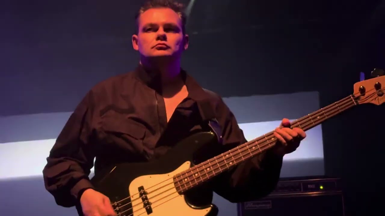 Lebanon Hanover - The Last Thing [LIVE in LEIPZIG] 2025