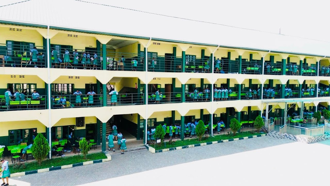 A visit and tour of all girls college; Mater Amabilis Umuoji; The best all girls college in Africa.