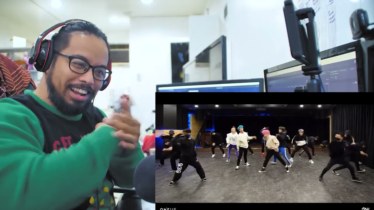 Professional Dancer Reacts To ONEUS 