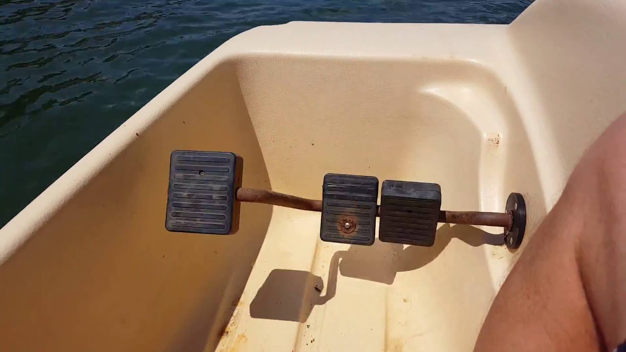 Water Wheeler Electric Paddle Boat