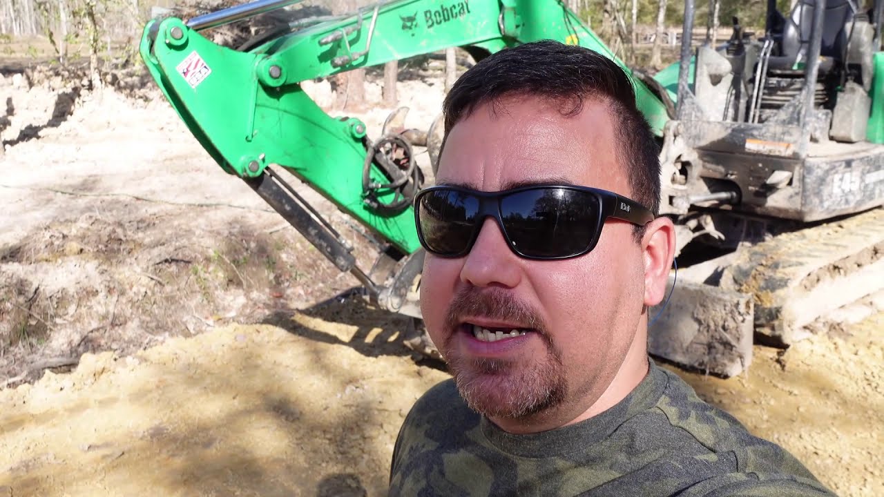 Why You Need Equipment Rental Insurance! Bobcat Mini Excavator E45