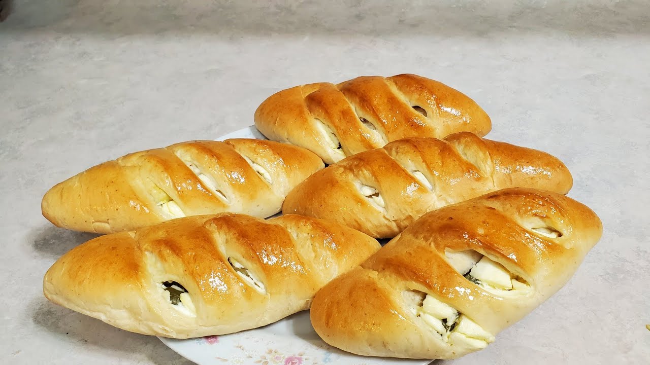 Como hacer estos deliciosos bolillos rellenos De queso y chile