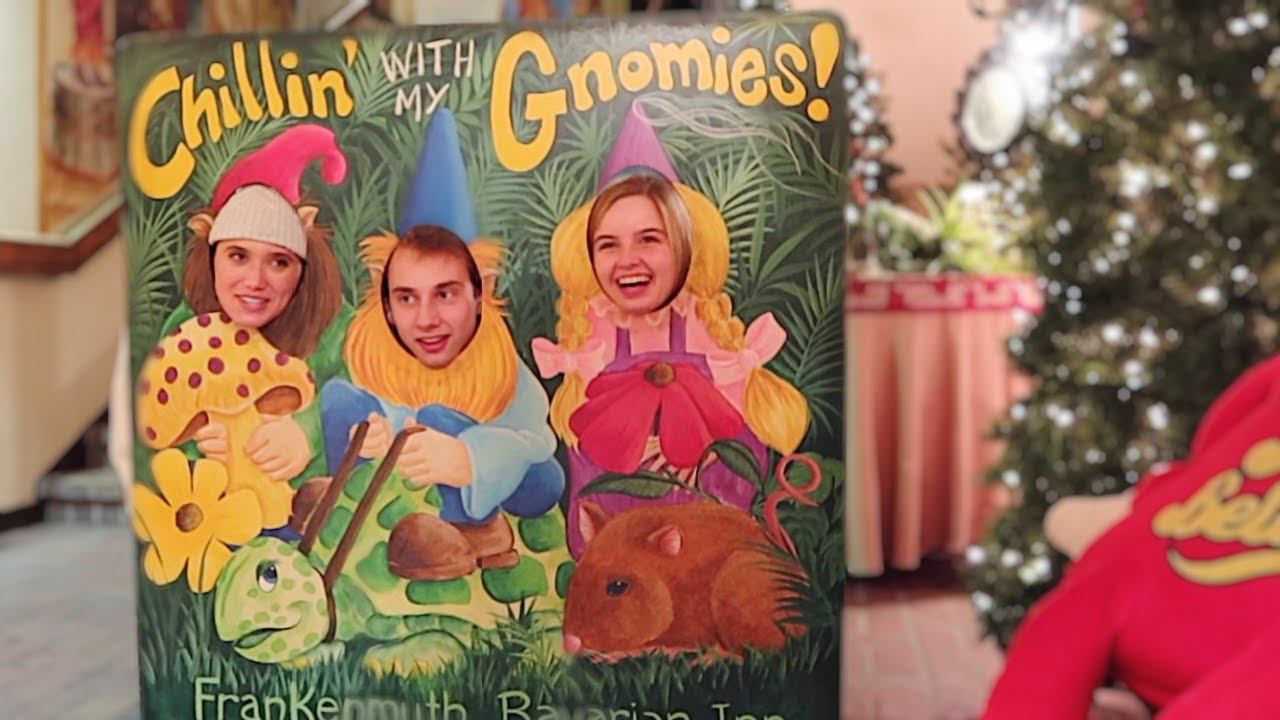 we went to the worlds largest christmas store... *very intense*