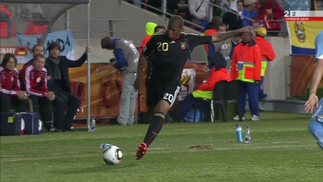 World Cup 2010  Uruguay Germany  2 2  Marcell Jansen