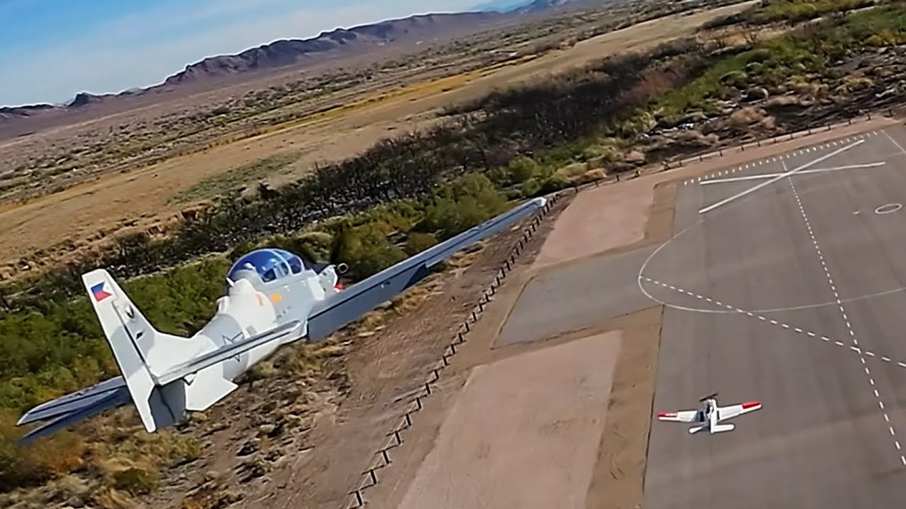 Super tucano f22 f16 t28 commander decathlon Draco 