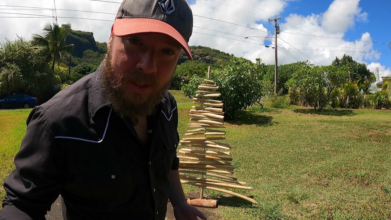 How to build a driftwood Christmas tree
