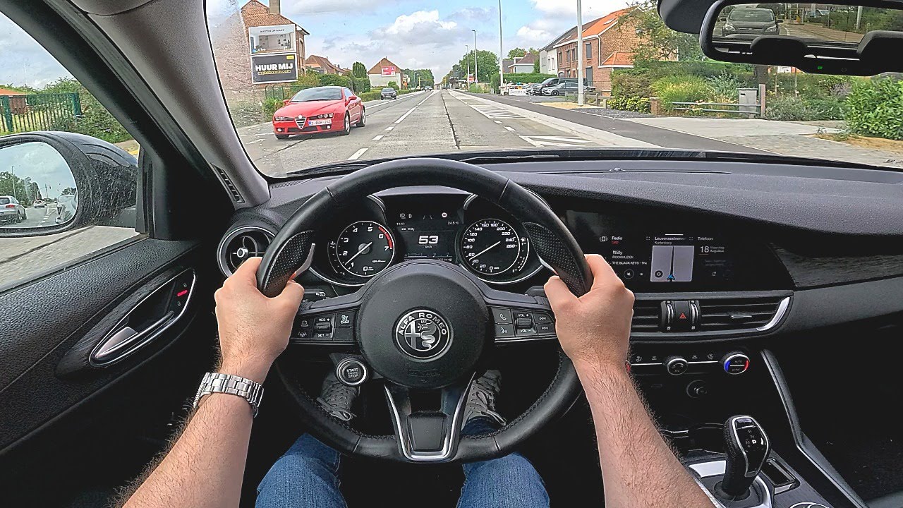 POV Driving the Alfa Romeo Giulia 2020 on Belgian Roads - 2.0 Super 200 hp