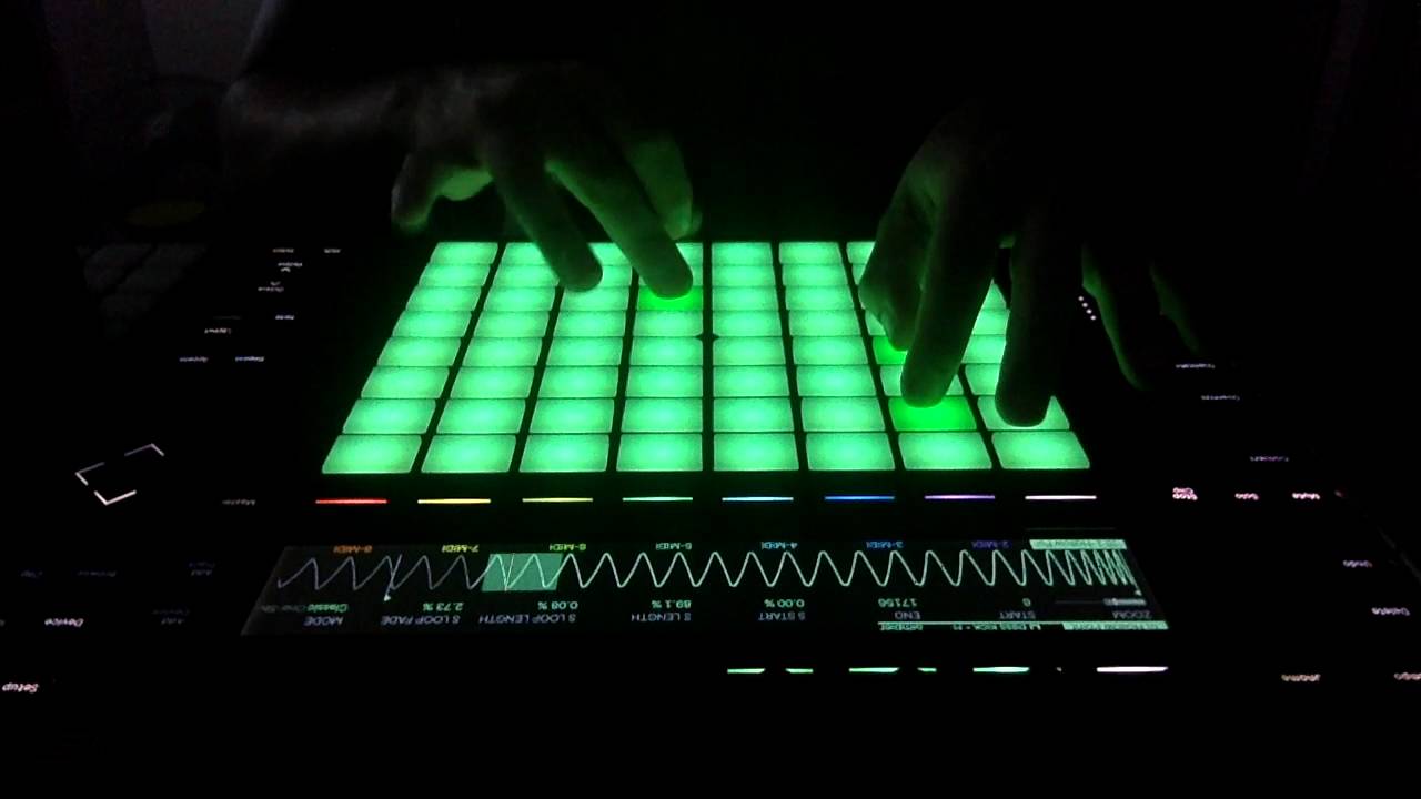 Finger drumming with Ableton Push 2 ( 64 pad lab )