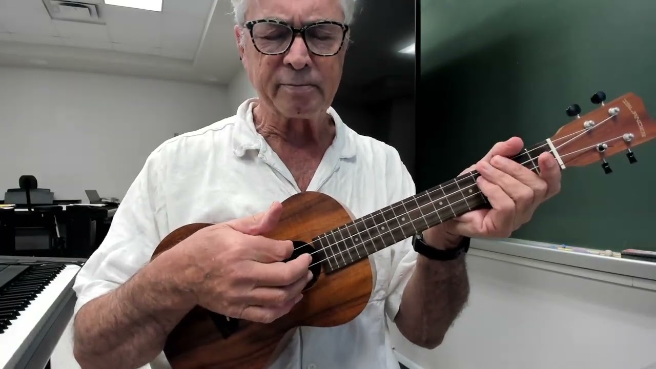 Detailed lesson how to strum a ukulele (for struggling beginners)