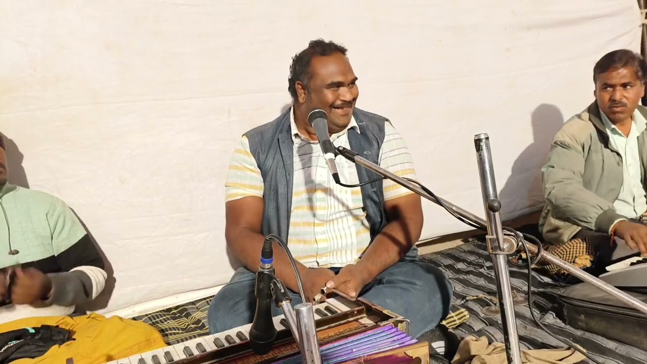 चलो चलो सखी.... स्वर-- सुरेश रणसी 