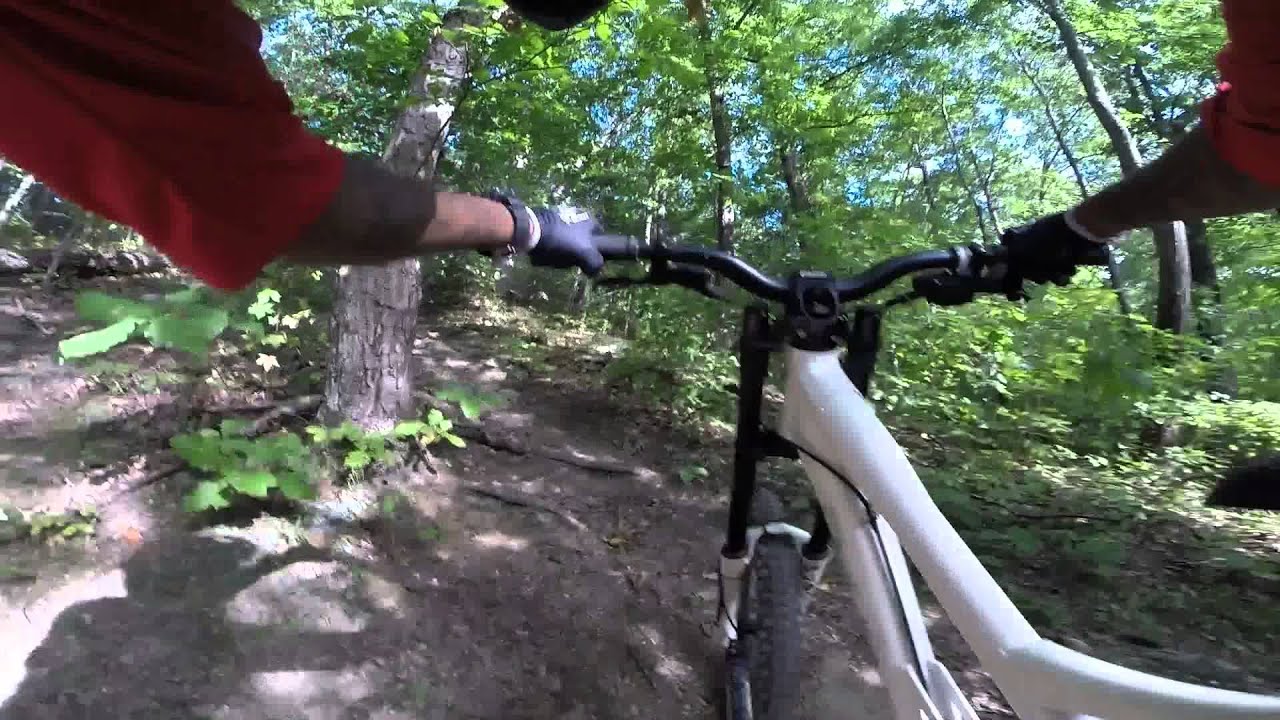 RVA MTB Powhite On DH Bike GOpro HD