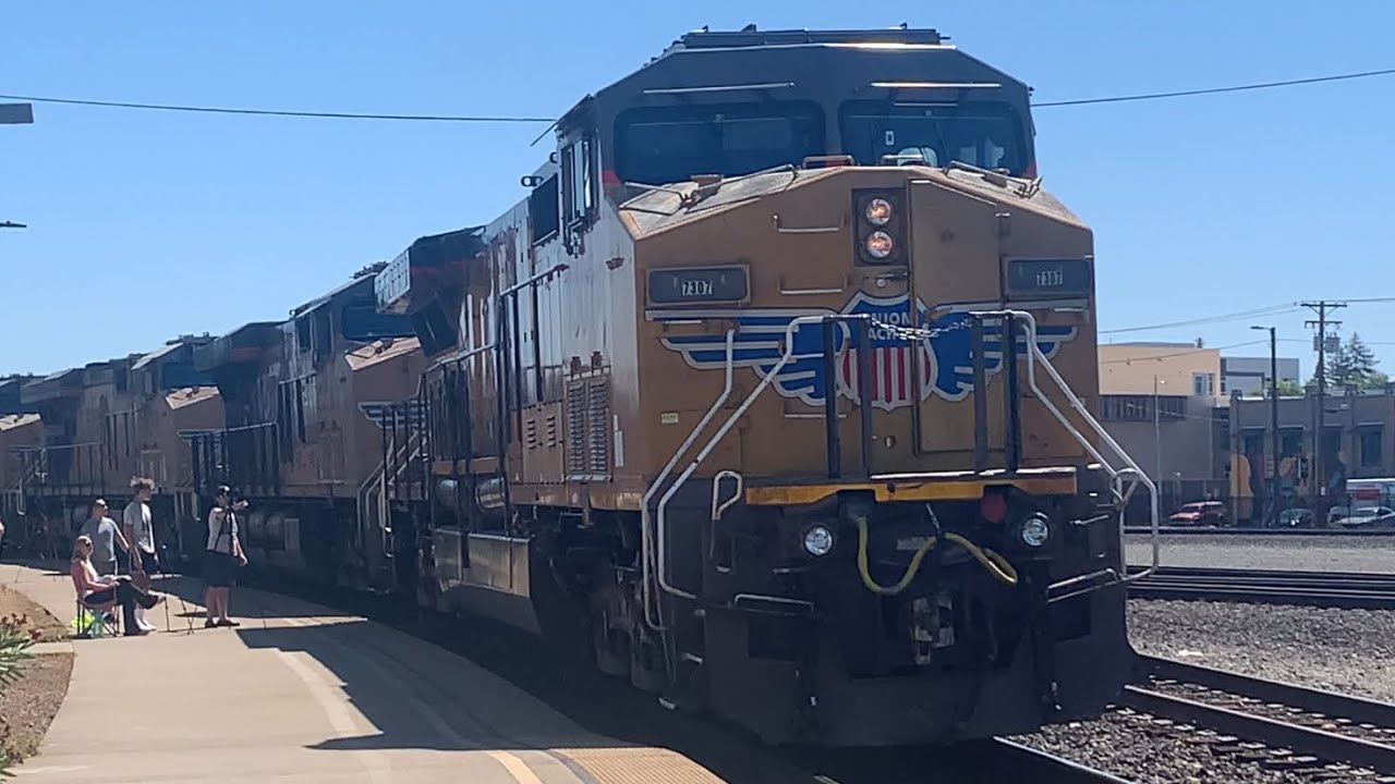 UPPR Light Engine Power Move 