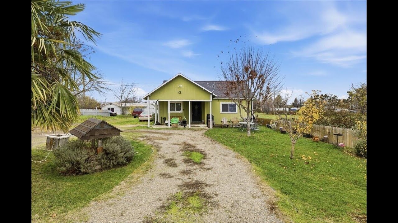 1129 Pinecroft Avenue | Medford Real Estate