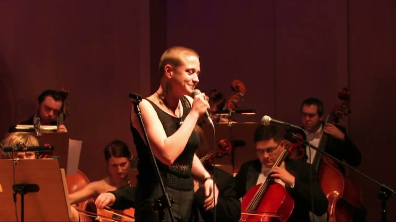 NATALIA SIKORA FOR CZESŁAW NIEMEN LIVE (2014)