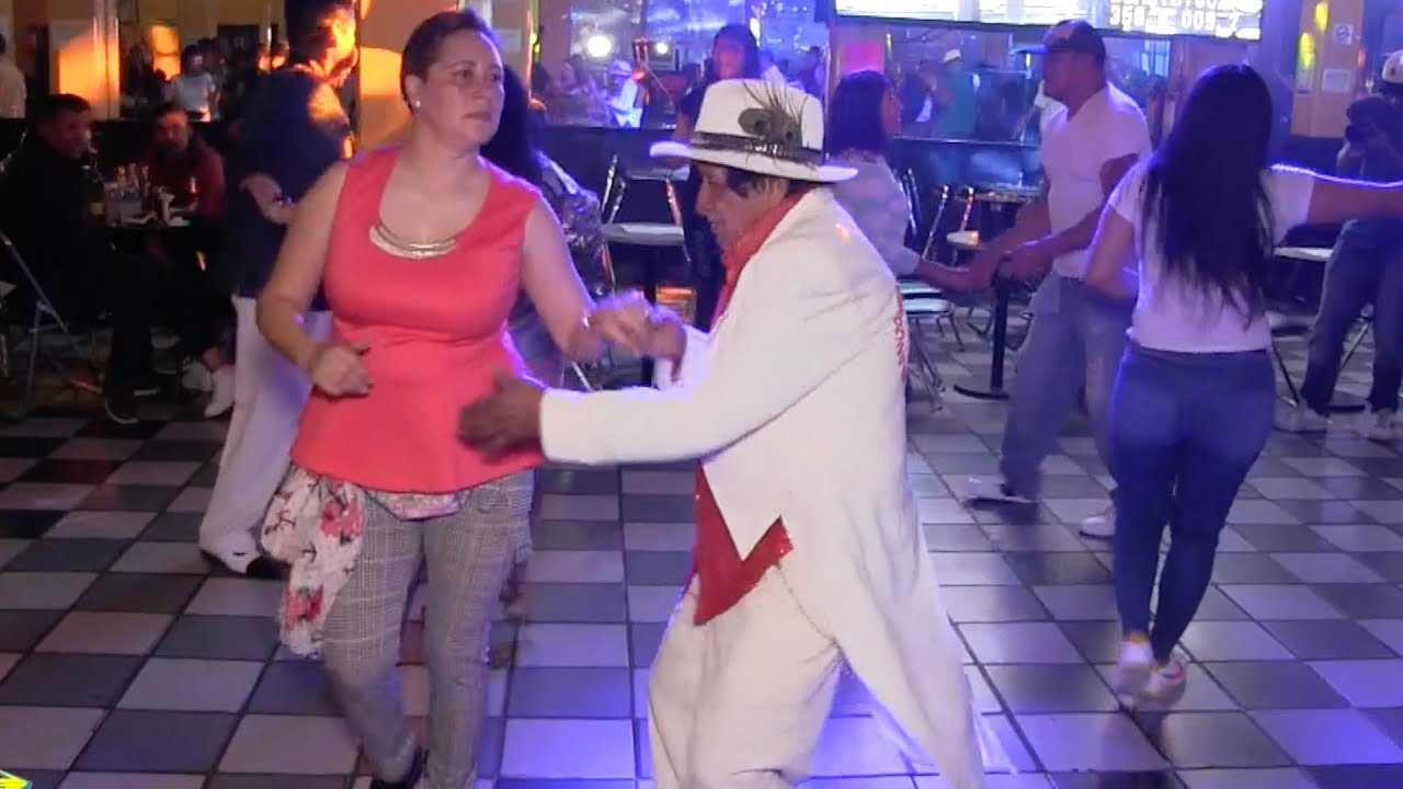 *** AL CALOR DE LA CUMBIA *** SONIDO MARACANÁ  ANIVERSARIO DEL GRAFICO