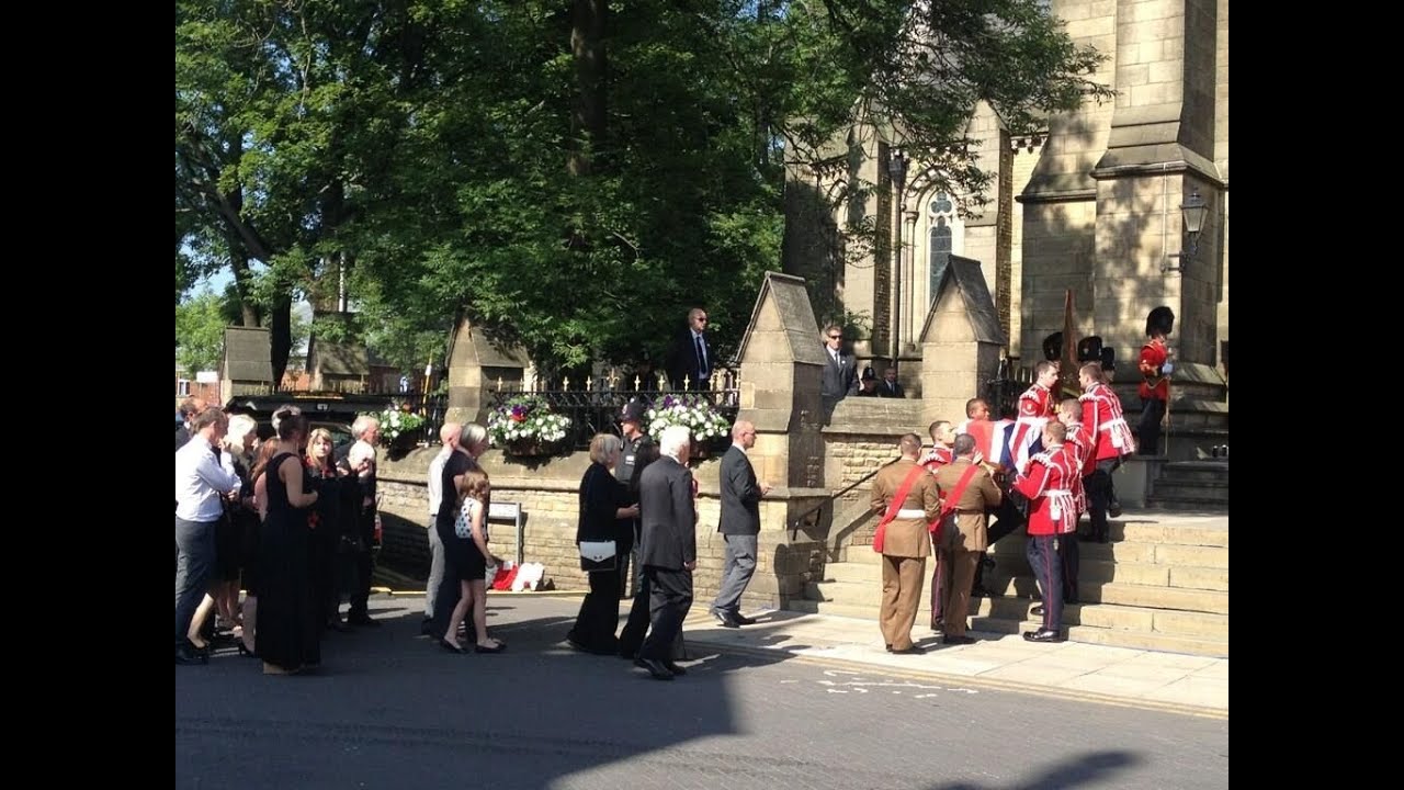 Mourners gather for Lee Rigby funeral 12.07.13