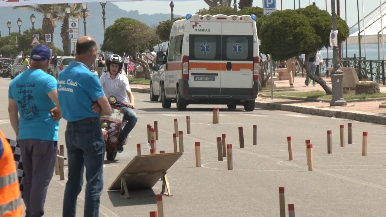 1° Tappa del campionato regionale Gimkana in Vespa a Siderno