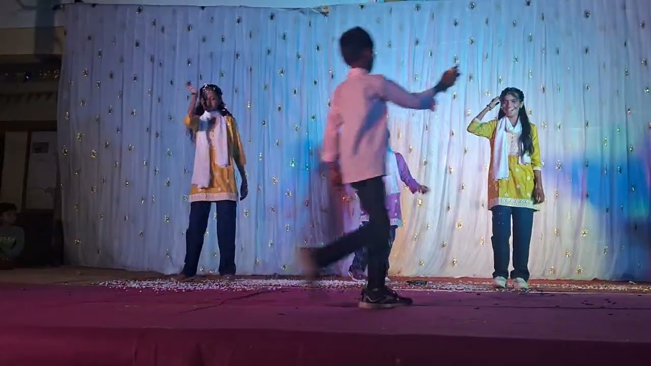 6th class UHPGS HUKKERI 