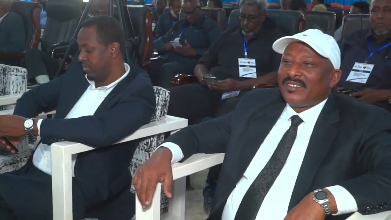 Dowlada Puntland oo daahfurtay wajigii 2aad ee wadada ceeldaahir ceerigaabo ee olalaha qof & foosto