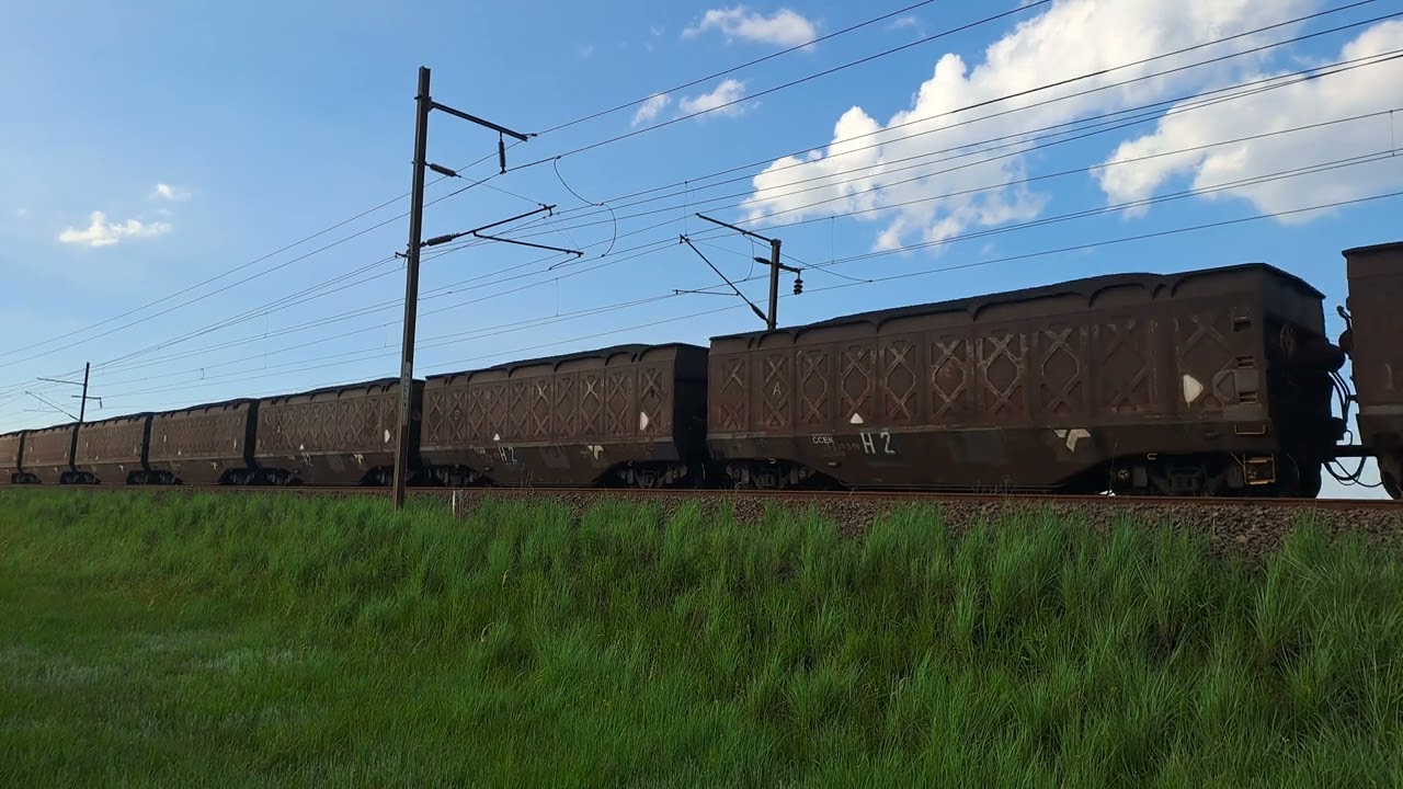 Transnet Class 21Es leading a coal train to RBCT.