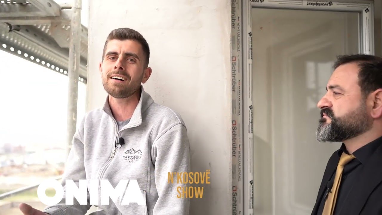 n’Kosove Show -Ndegjojeni kete punetor te ndertimtarise se çfar talenti ka.