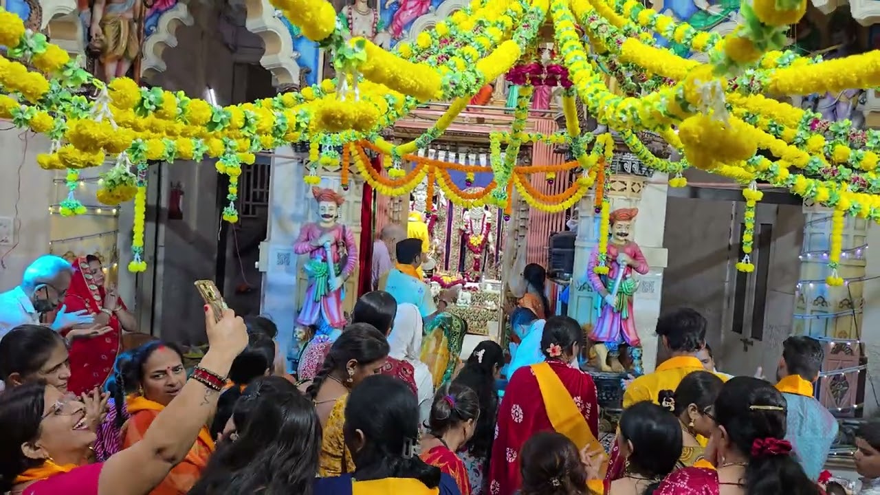 Sri Laxminarayan temple bhuleshwar 88