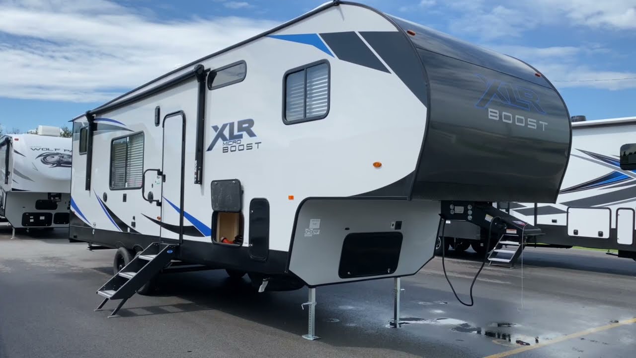 2021 XLR Micro Boost 335LRLE Fifth Wheel Toy Hauler Tour | Tri State RV, Anna IL