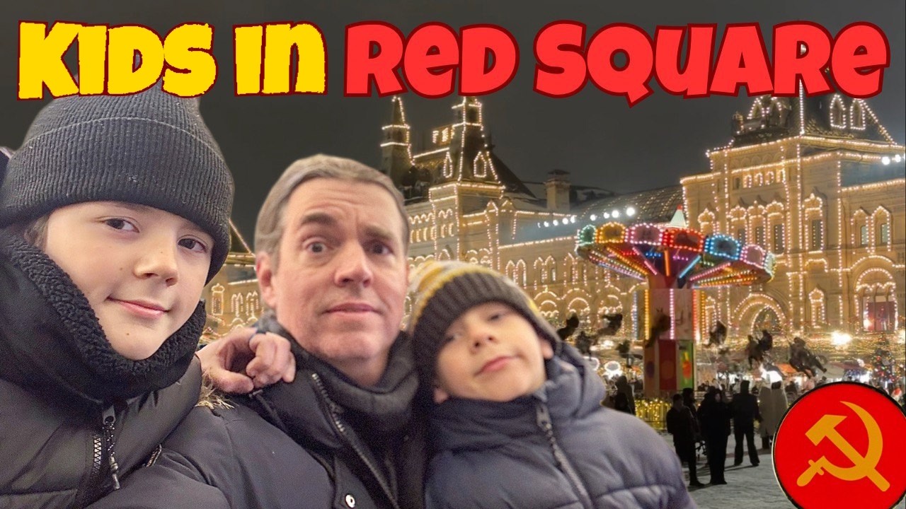 🇺🇸Американская семья прогуливается по Красной площади!🇷🇺Ночью!😱На Новый год!🚔🌖🗑️В России!🎄