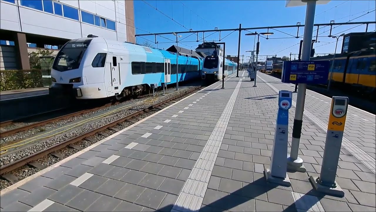 Het bus en trein vervoer in Leeuwarden 20-04-2022
