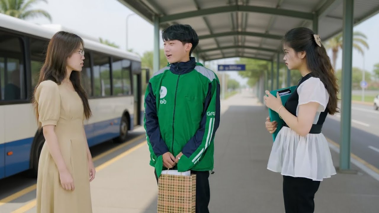 Chủ Tịch Đ&oacute;ng Giả Xe &Ocirc;m Trốn Ra Bến Xe Để Trốn Khỏi Cuộc H&ocirc;n Nh&acirc;n Sắp Đặt V&agrave; C&aacute;i Kết - Tập 1448