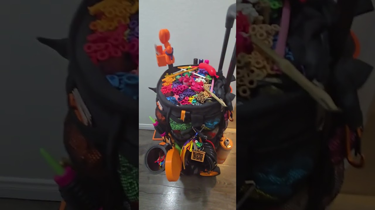 Tour of my balloon twisting bag 2/12/26