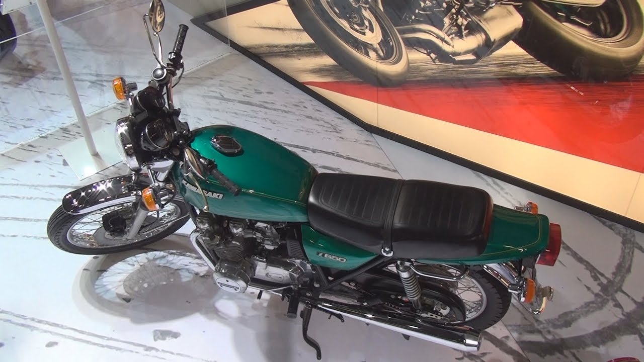 Kawasaki Z650-B1 (1976) Exterior and Interior