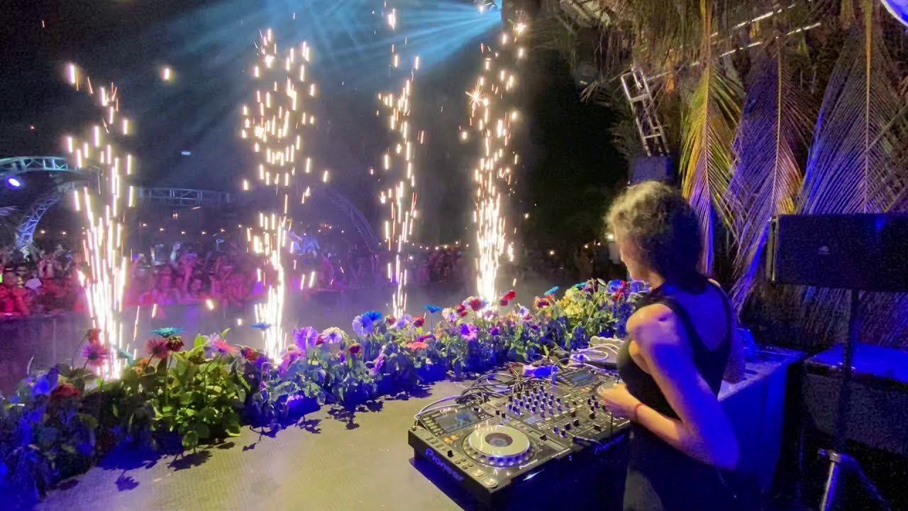 Boryana - Garden of Secrets Festival, Mauritius