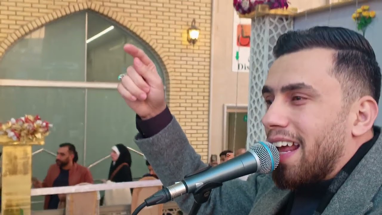 مهرجان ولادة الامام علي ع باب الصحن الحيدري الشريف صوت المبدع ابراهيم دوش كلمات هاشم الغريفي 