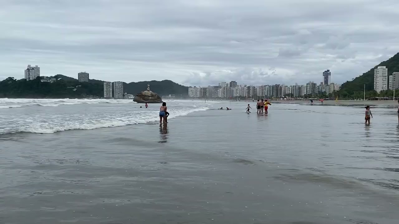 ￼￼￼ praia de Zé Menino na baixada santista