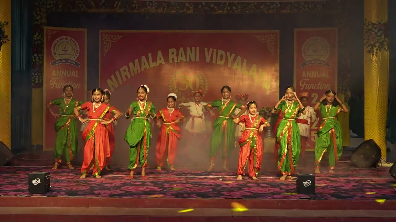 Marathi Dance by primary students 