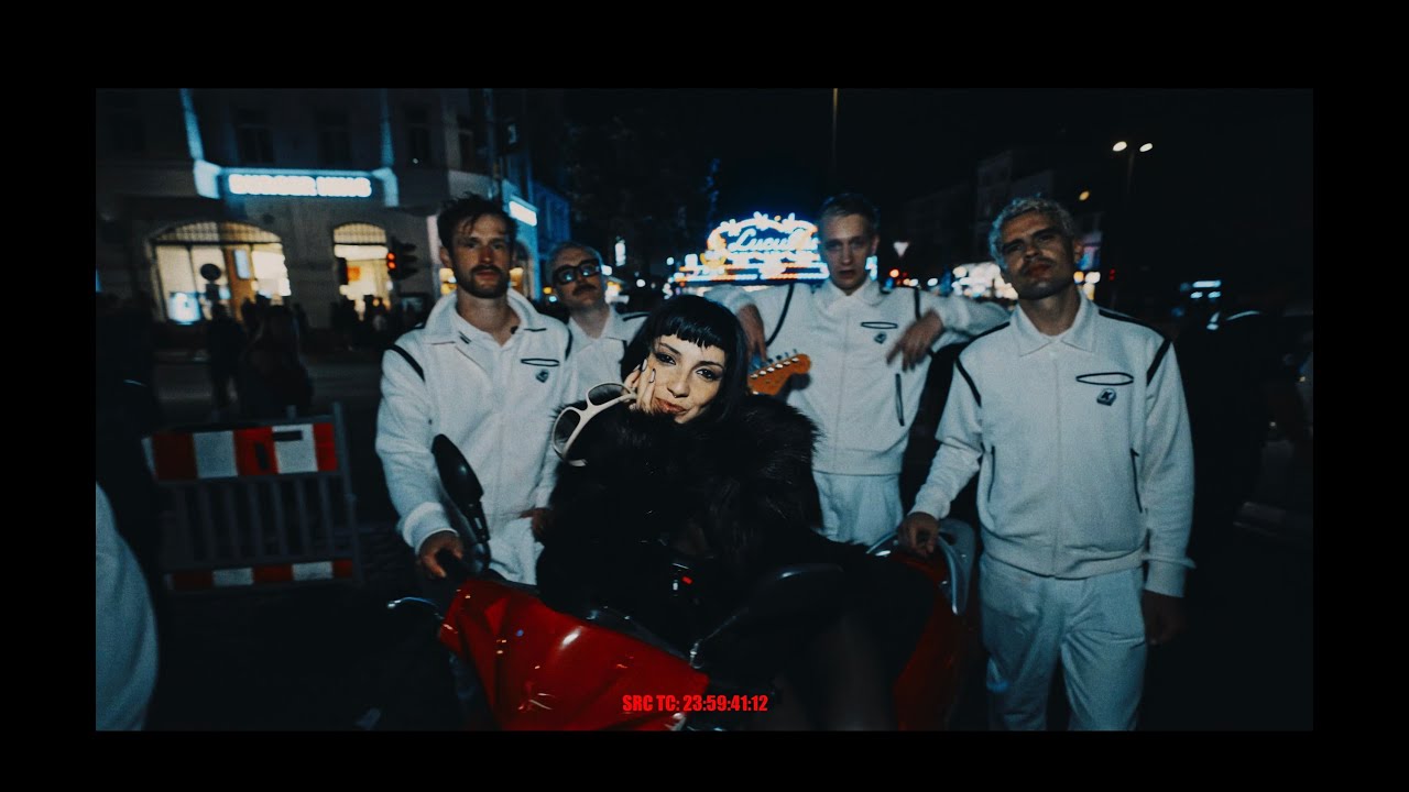 KRAFTKLUB FEAT. DOMIZIANA - Unsterblich sein (Official Video)