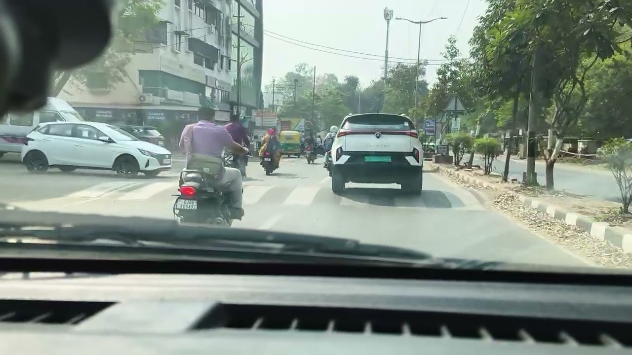 Street Pe Apna Rule Hai 😎 | Vadodara Nights | Raw Vibes Only 🔥