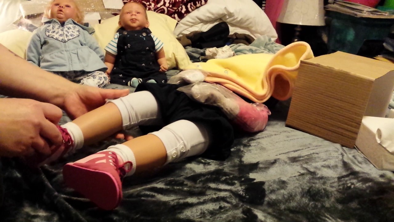 Box opening first masterpiece doll rory and melody big change.  But sad ending