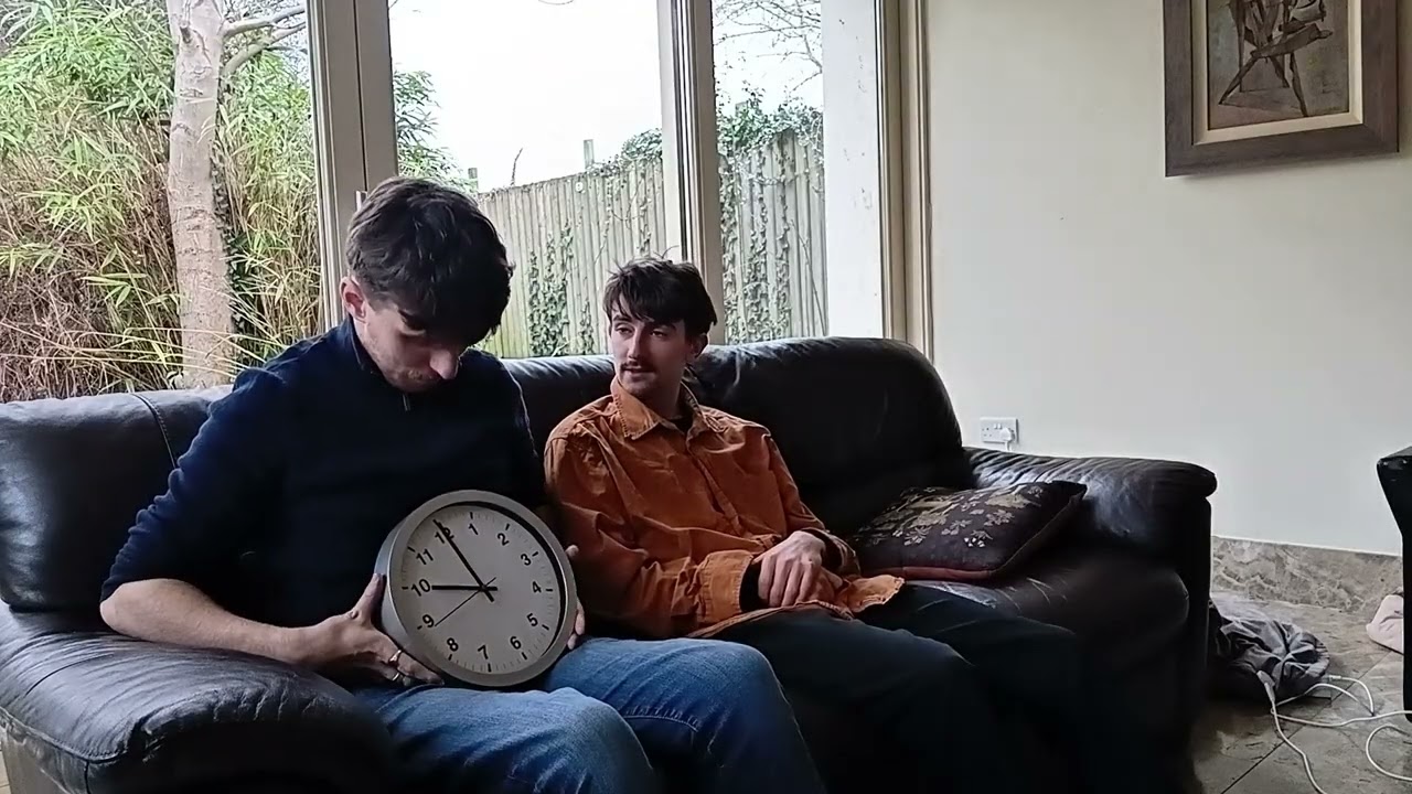 Is It 10 O'Clock?