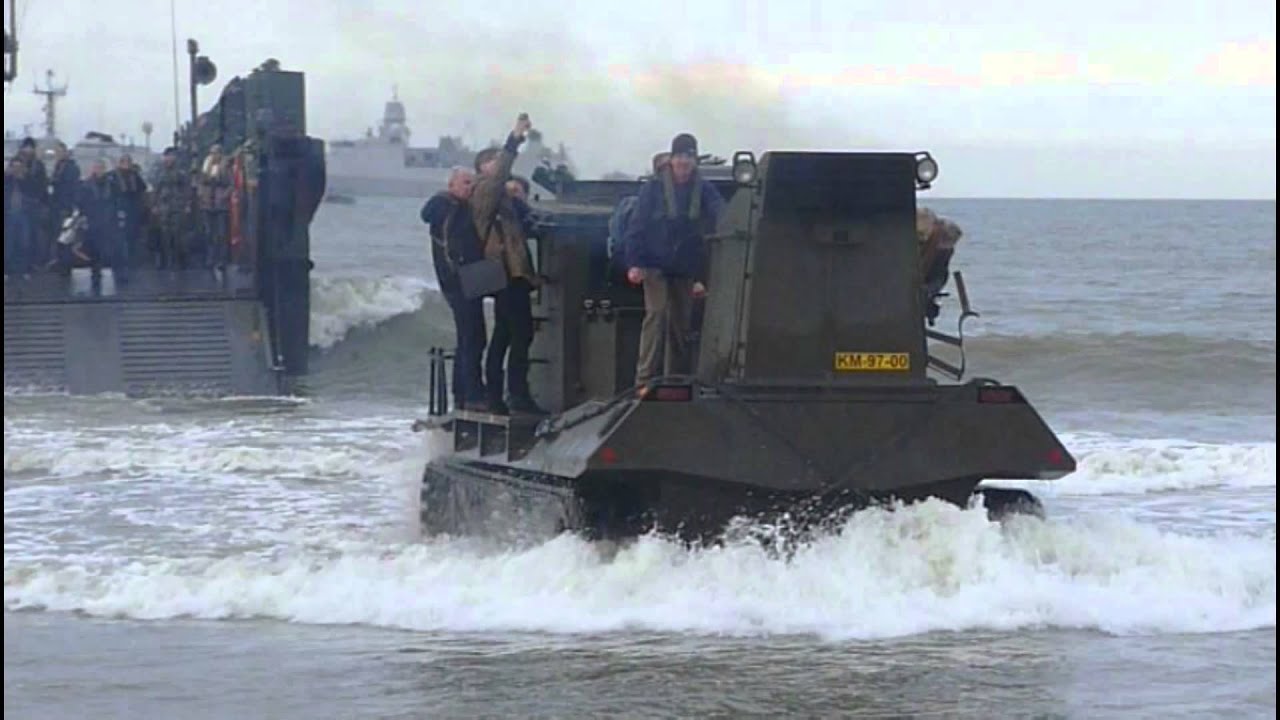 Korps Mariniers Oefening Scheveningen 2013